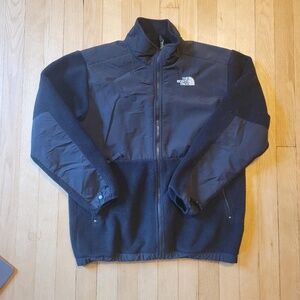 North Face Denali XL boys black